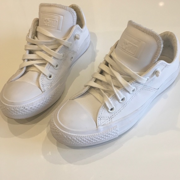 Converse Shoes - White leather converse